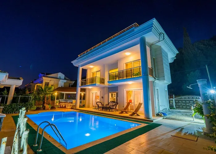 Villa Milez Sultan Luxury By Solo