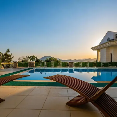Villa Milez Sultan Luxury By Solo *