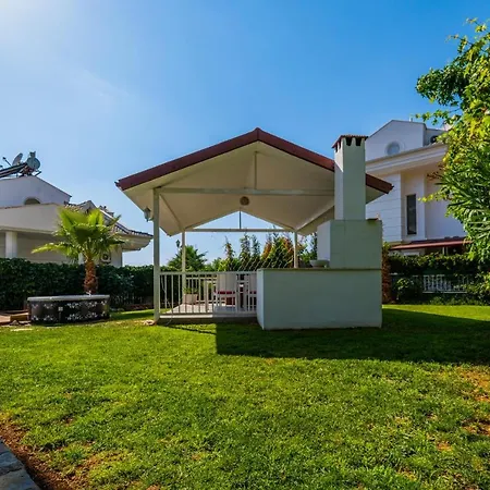 Villa Milez Sultan Luxury By Solo