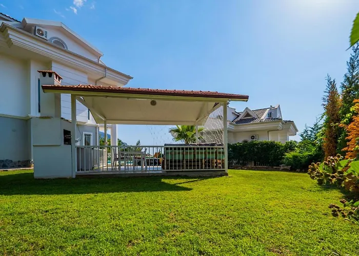 Milez Sultan Luxury By Solo