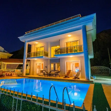 Milez Sultan Luxury By Solo Vilă Oludeniz