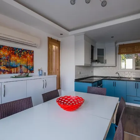 Milez Sultan Luxury By Solo