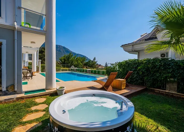 Milez Sultan Luxury By Solo Villa *